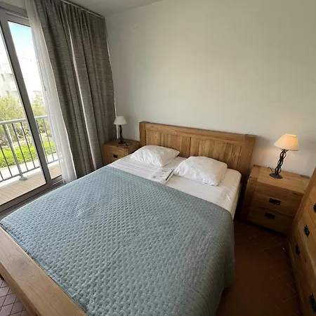Apartment Sol-y-days Belles Plages, Front De Avec Piscine *